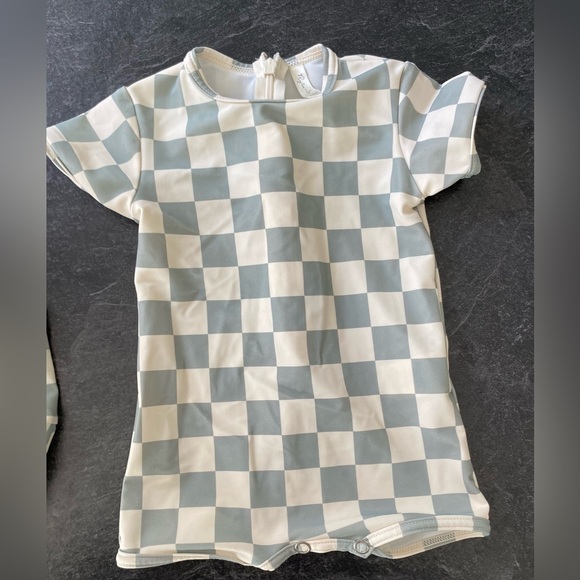 Rylee & Cru 3-6mo swim suit - Picture 3 of 4